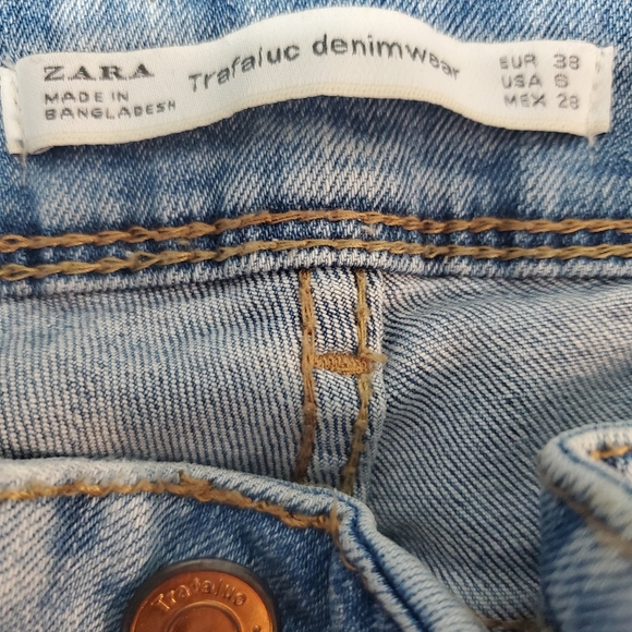 Zara Trafaluc Jeans - Picture 5 of 8